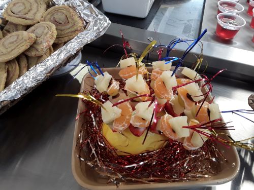 Fruit kebab sparklers